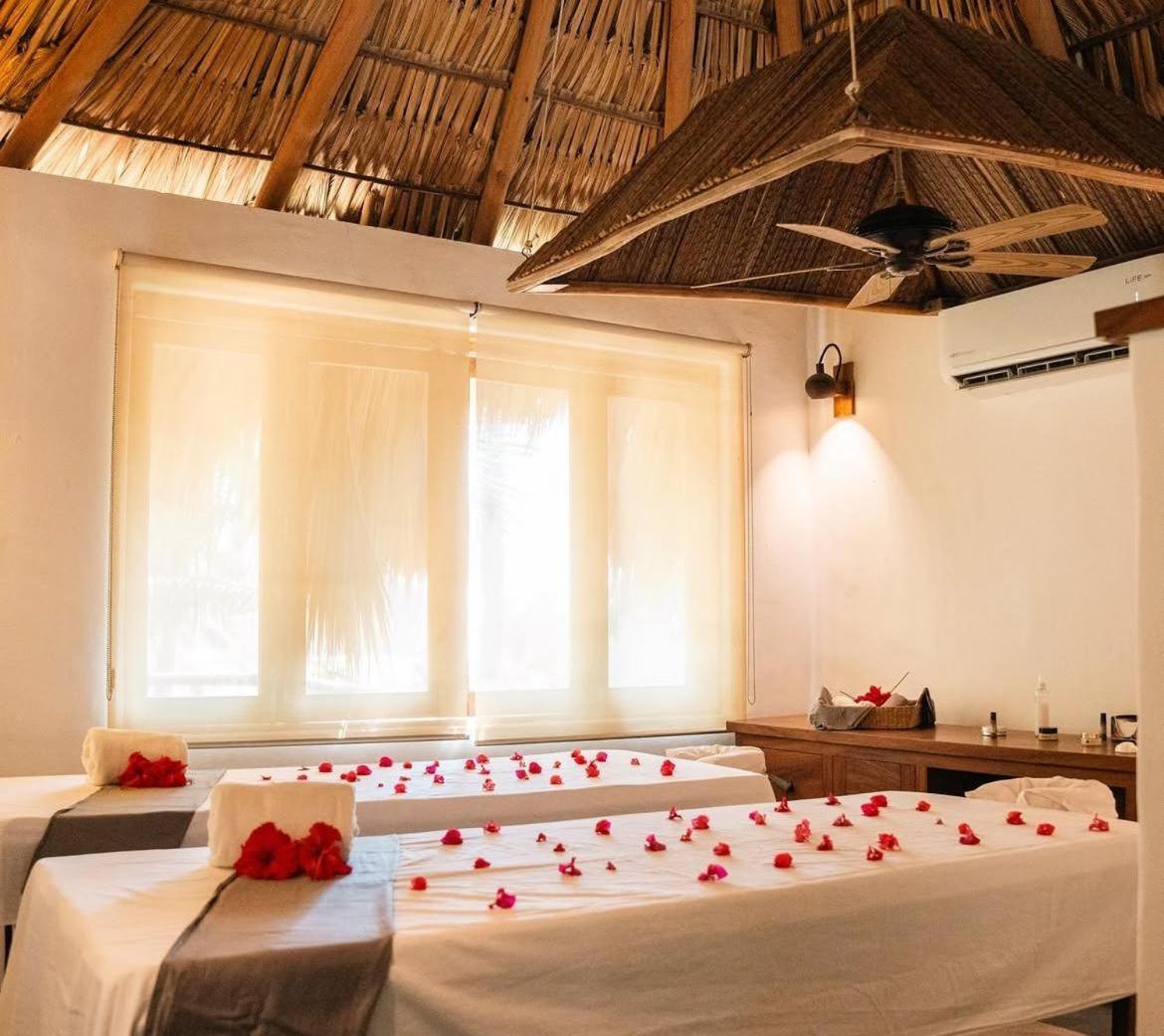 סיפוליטה Hotel Descalzo Spa מראה חיצוני תמונה